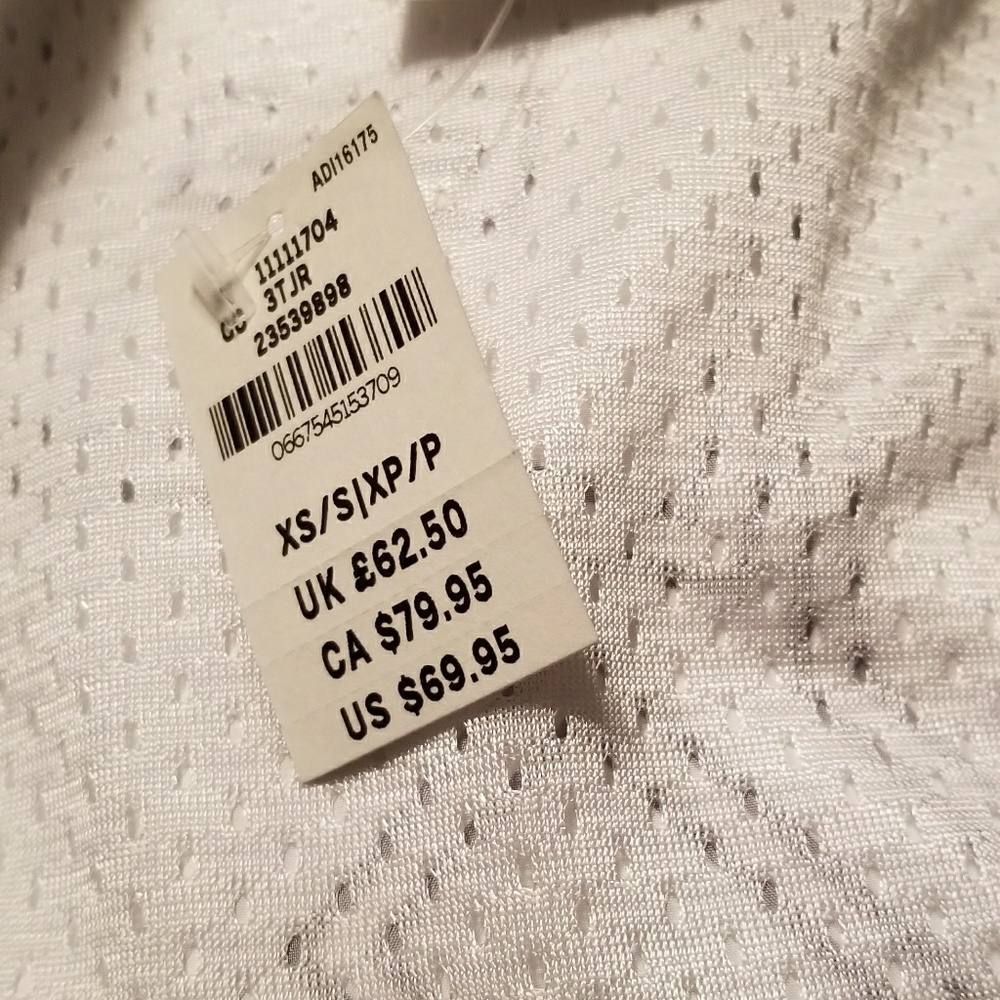 Windbreaker - Picture 4 of 6